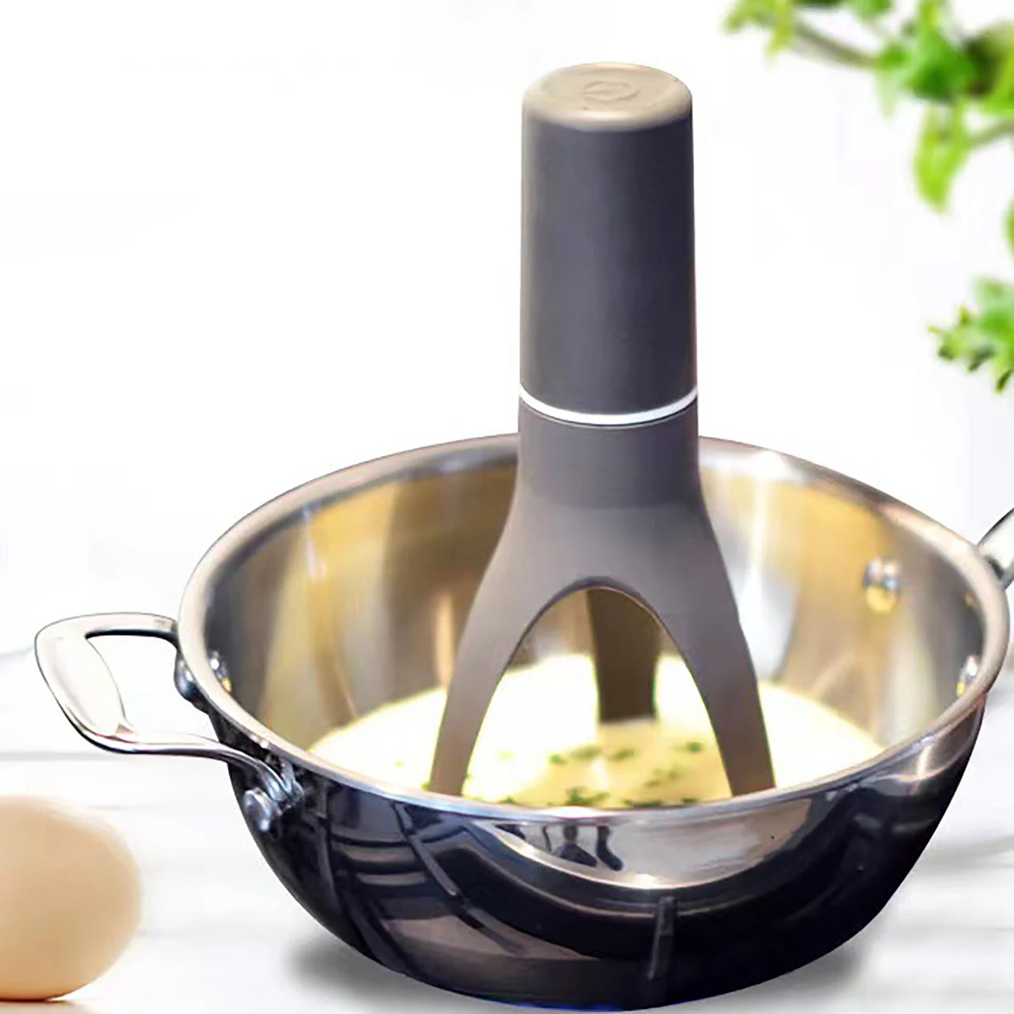 Auto Pan Stirrer Dishwasher safe Keeper your hands free.